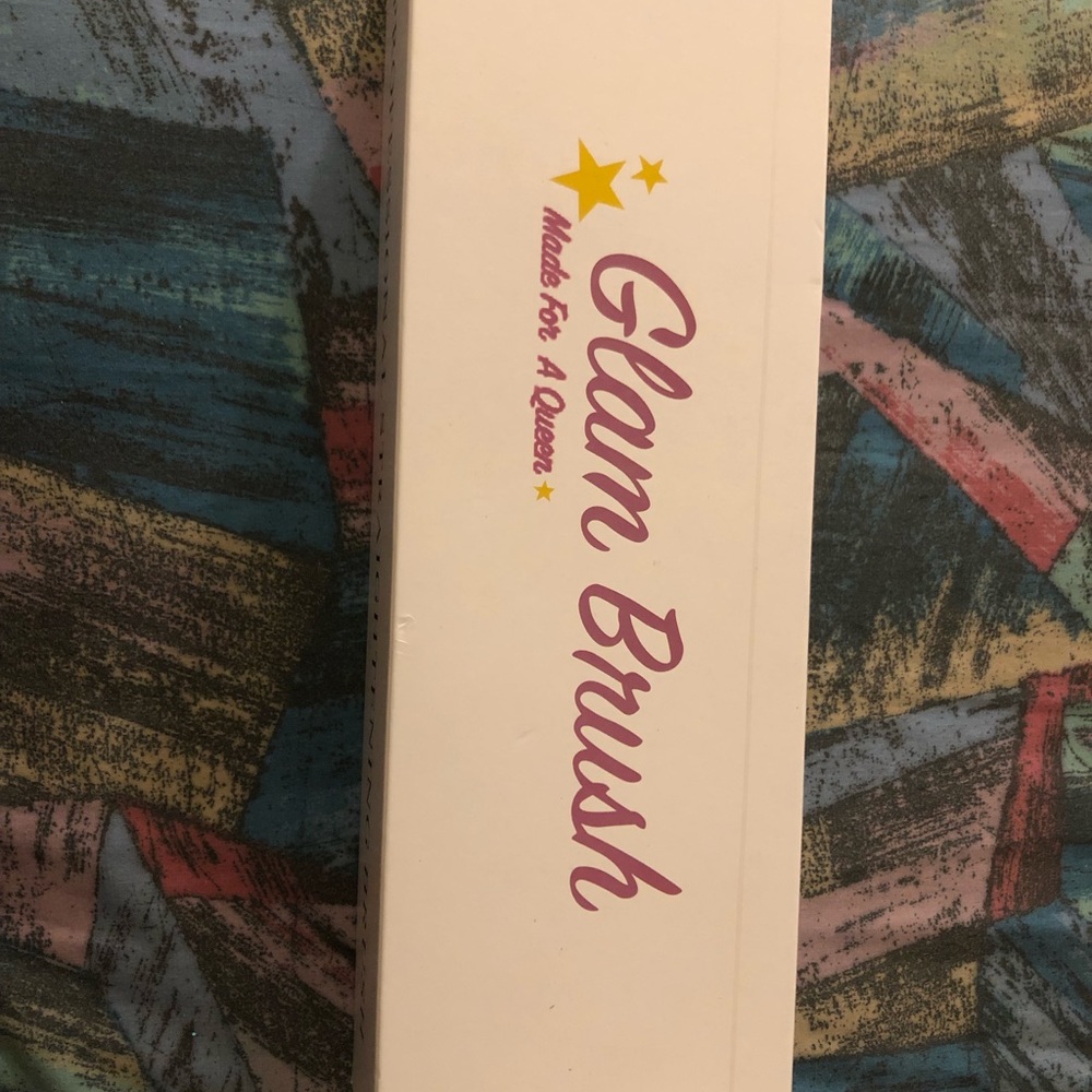 Glam brush